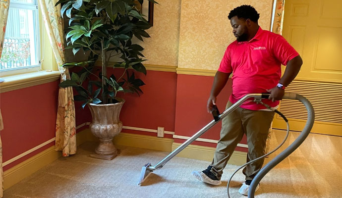 Professional residential hallway carpet cleaning