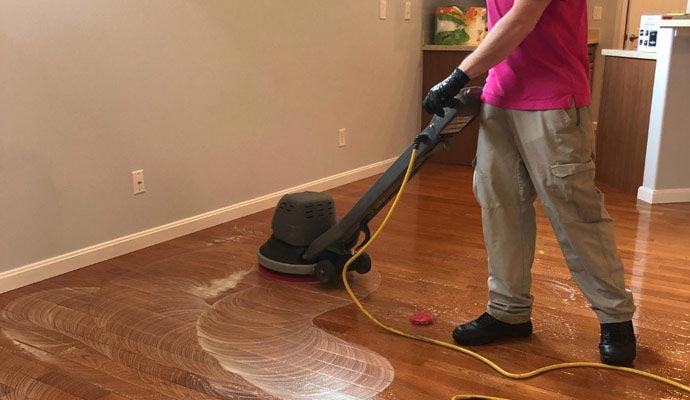 Hardwood floor deep cleaning