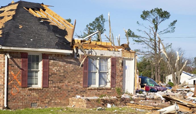 Hurricane Cleanup Services in Sarasota 