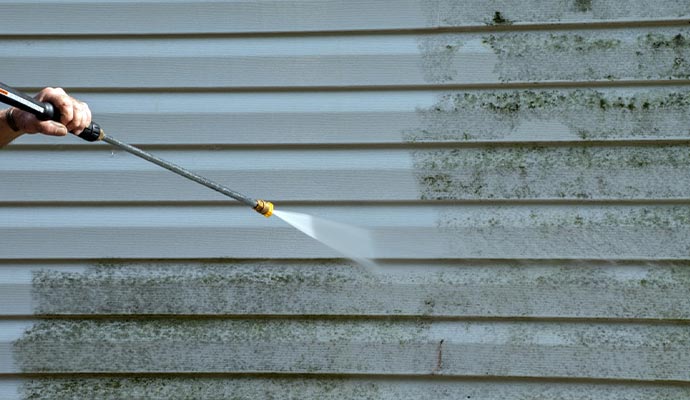 Pressure washing service
